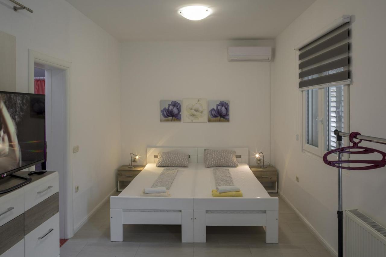 Apartments With A Parking Space Zuljana, Peljesac - 4573 Zewnętrze zdjęcie
